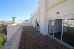 Penthouse Appartement in Topanlage im Stadtzentrum Albufeira Penthouse Appartement in Topanlage im Stadtzentrum Albufeira