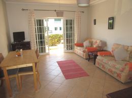 Südlich ausgerichtete 1 SZ Wohnung mit sonnigem Balkon in Conceicao de Tavira Südlich ausgerichtete 1 SZ Wohnung mit sonnigem Balkon in Conceicao de Tavira