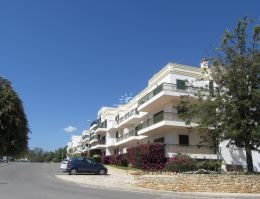 Große und barrierefreie 2 SZ Wohnung in Tavira nahe allen Annehmlichkeiten Große und barrierefreie 2 SZ Wohnung in Tavira nahe allen Annehmlichkeiten