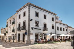Spacious and very comfortable T2 Apartment on a prime location in the centre of Tavira