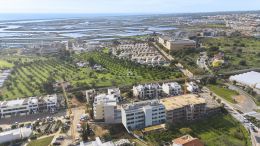 Newly built two-bedroom apartments with south-facing terraces and a communal pool in Tavira