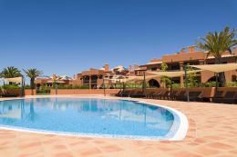 2 SZ Maisonette-Wohnungen mit Pool in Golfresort in Alcantarilha