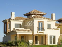 Exclusive Townhouses in up-market Golf development Exclusive Townhouses in up-market Golf development