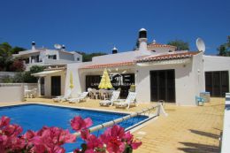 Charming villa with pool in sought-after area close to Carvoeiro