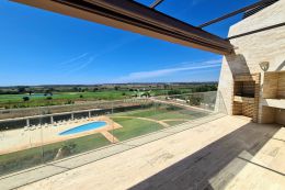 Luxury apartment with pool and sea view in top quality condominium near the beach in Vilamoura