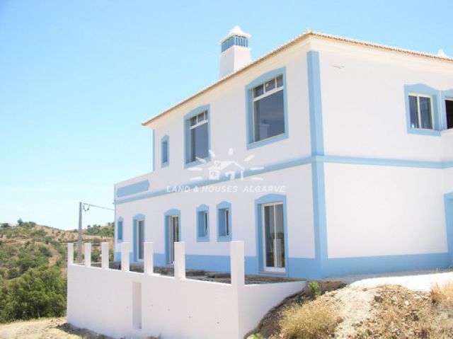 villa for sale Santa Catarina villa for sale Santa Catarina
