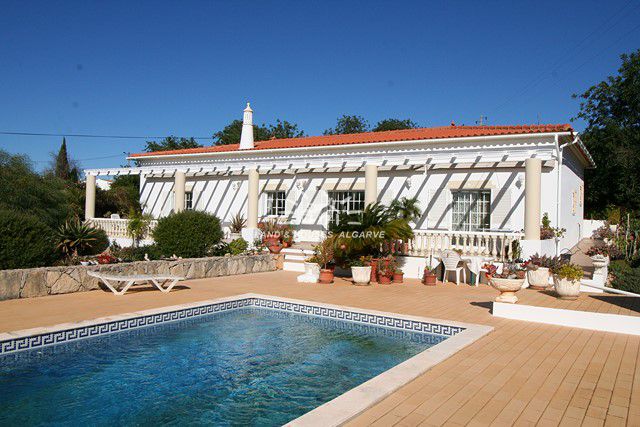 villa for sale Loule villa for sale Loule