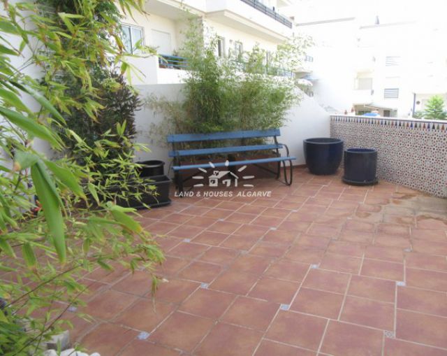 Große Wohnung mit Veranda und Dachterrasse im Zentrum Tavira