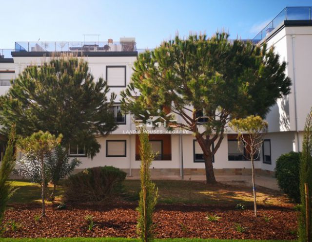 High quality apartment with roof terrace and garage near beach and golf in Conceicao de Tavir High quality apartment with roof terrace and garage near beach and golf in Conceicao de Tavir