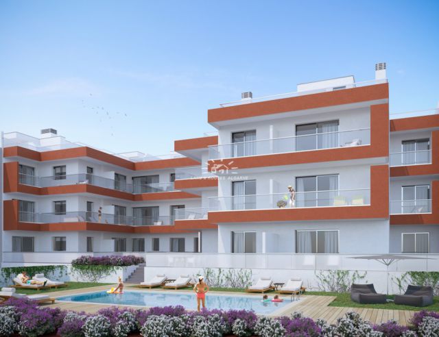 Neue Penthouse-Wohnungen mit großen Terrassen & Pool im Zentrum Tavira
