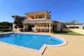 Beautiful detached 3-bed villa with pool and garage near Lagoa and Carvoeiro
