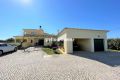 Beautiful detached 3-bed villa with pool and garage near Lagoa and Carvoeiro