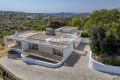 Extraordinary Villa with Striking 360 degrees Views in the Central Algarve