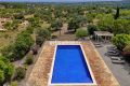 Moradia V5 com anexo, piscina e ruína sita perto de Moncarapacho
