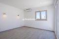 Penthouse com um quarto recentemente renovada no coração de Loulé