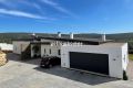 Newly built villa on one floor with garage and superb mountain views near Loule
