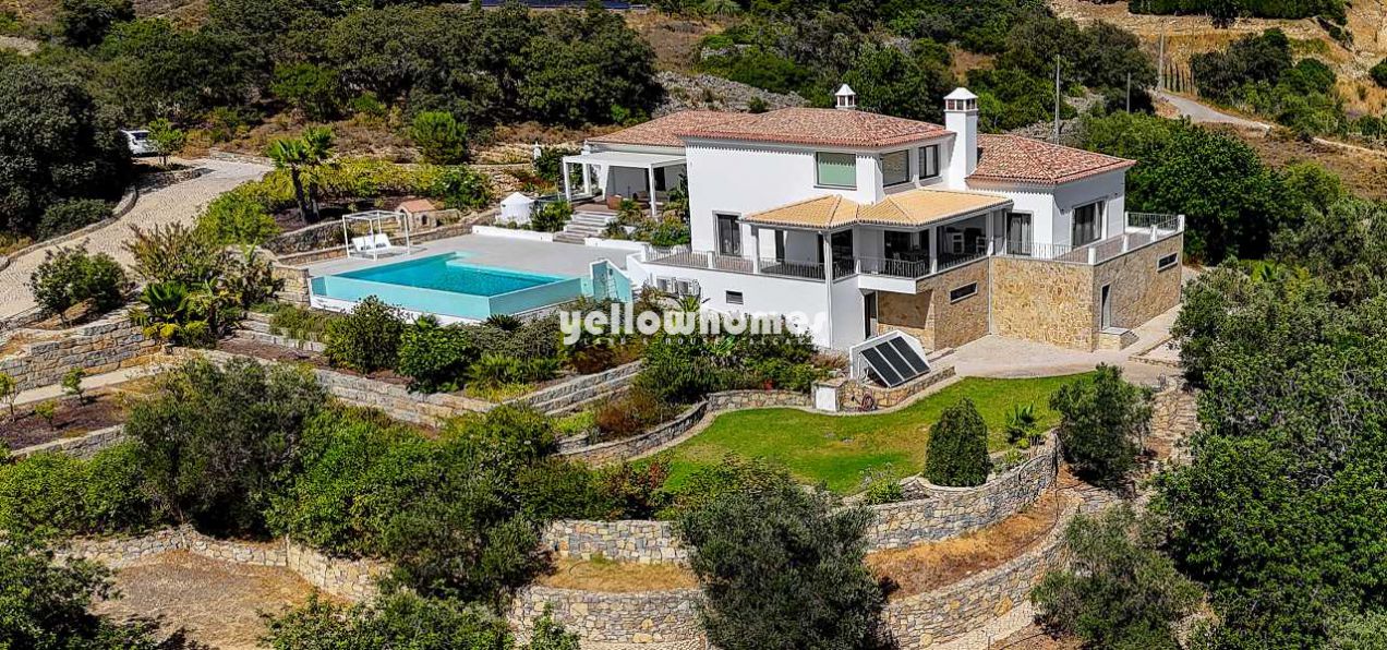 Exklusivmandat: Villa in erhöhter Hügellage mit Privatsphäre...