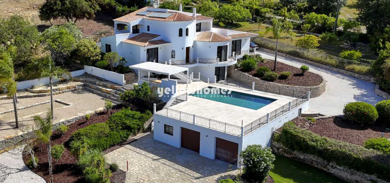 Renovated 5 bed Villa with Sea Views near Santa...