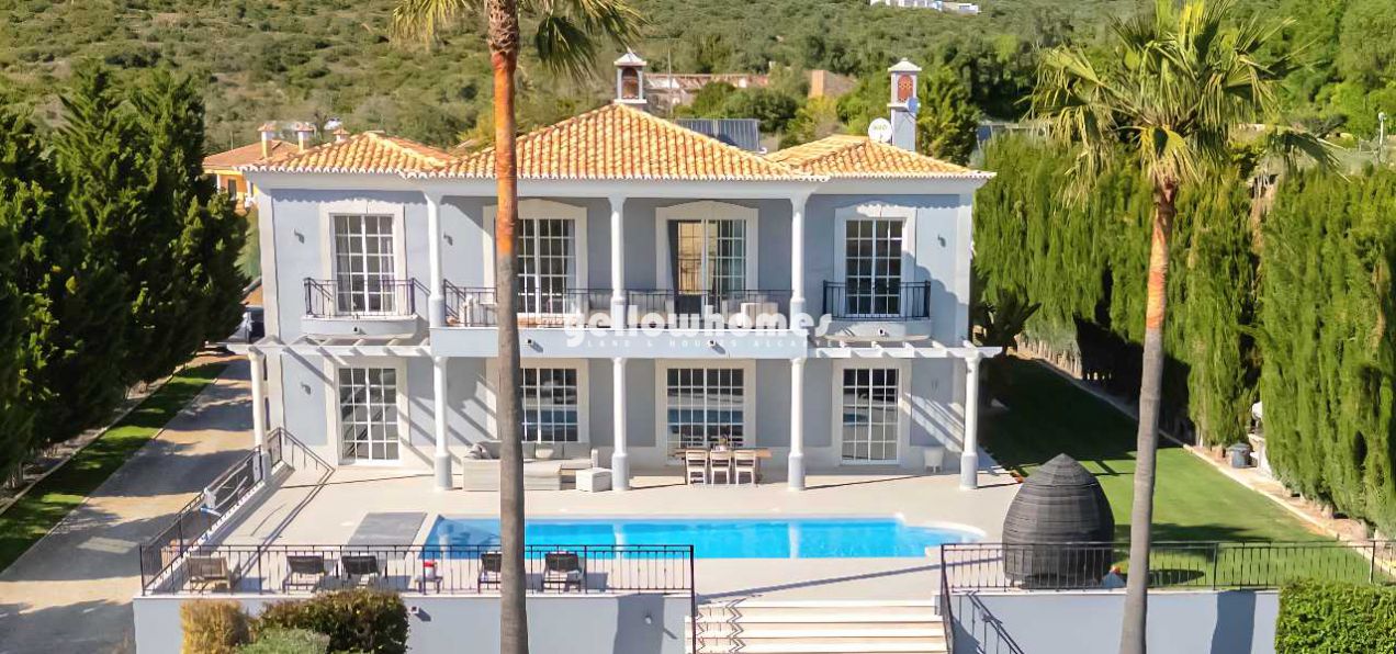 Elegante, ruhig gelegene mediterrane Villa nahe Loule mit Pool...