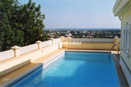 Spacious 4 bedroom villa with pool and lots of potential...