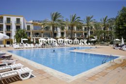 2-bed apartment located in a well-established and...