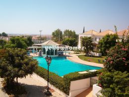 Cozy 2-bed apartment with communal pool in Cabanas...