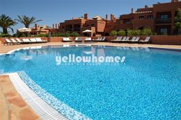 Modern 2-bed duplex apartment on a luxury resort...