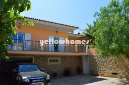 Lovely 3 bedroom family Villa in popular area near...