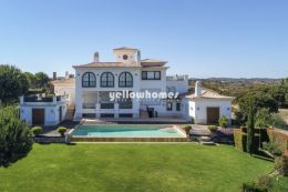 Eine einzigartige Golfvilla im Herzen des Ost-Algarve