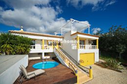 Beautifully presented 3-bedroom Villa with serene country...