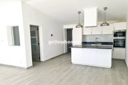 Neu renovierte 1 Schlafzimmer Penthouse Wohnung im Herzen von Loulé