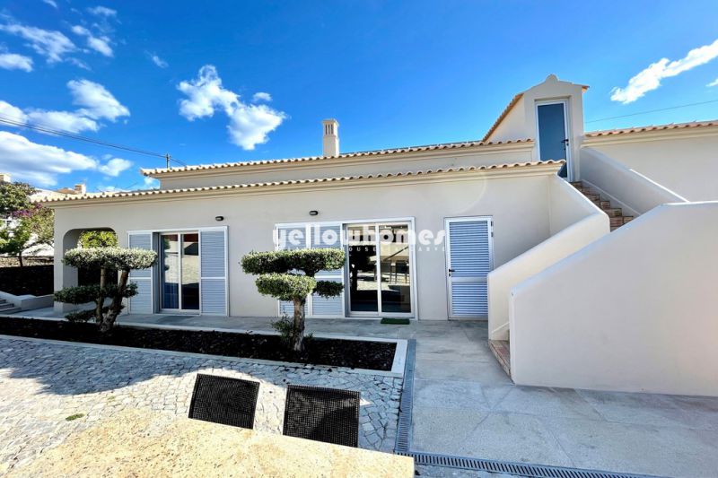 Charming 4 bedroom villa with central heating and pool near the beach