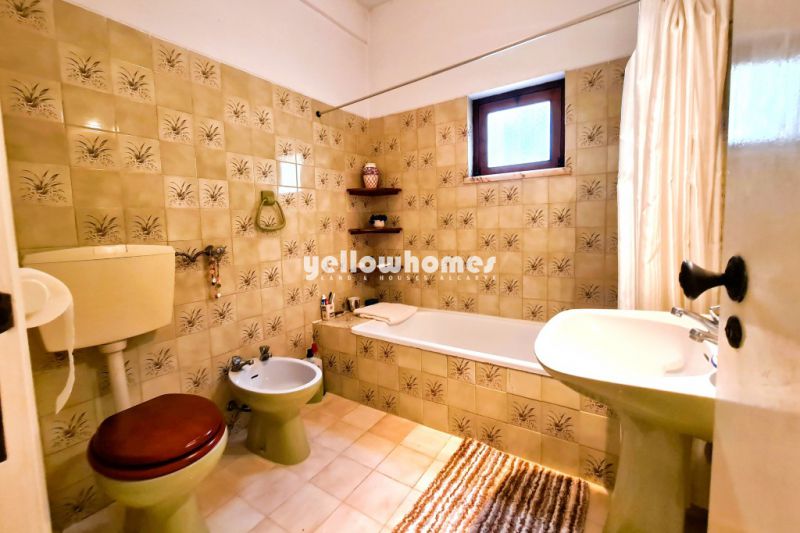 Cosy 4-Bed Villa with Pool, Guest Studio and Garage near Paderne