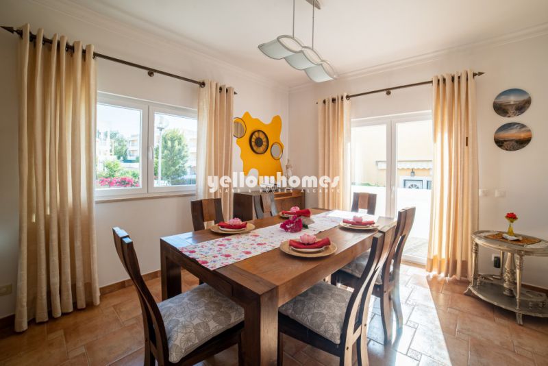 3-Bed Villa with Sea View, Just 500 Metres from Alvors Beautiful Beaches