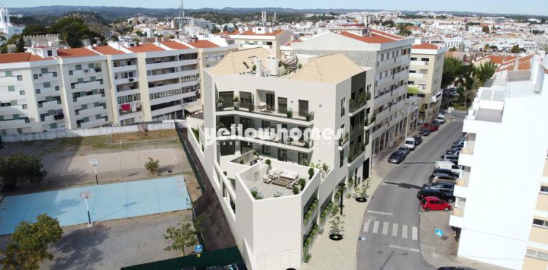 Large 3-bed apartment in the centre of Tavira