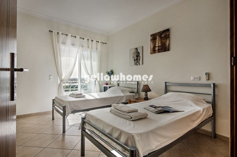 Modern 2-bed apartment close to the centre of Tavira