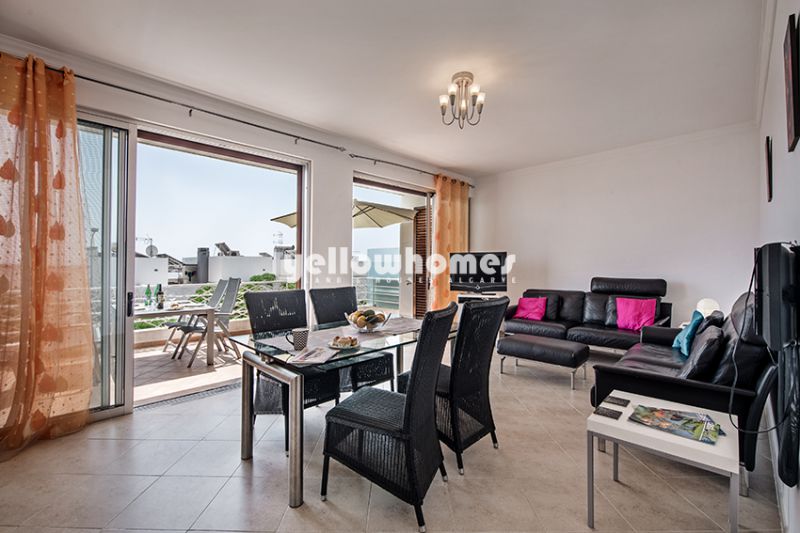 South facing 2-bed apartment in central location in Tavira