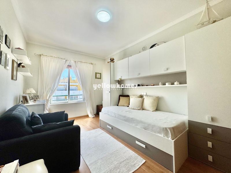 Espaçoso apartamento T3 com terraço privado na cobertura em Tavira