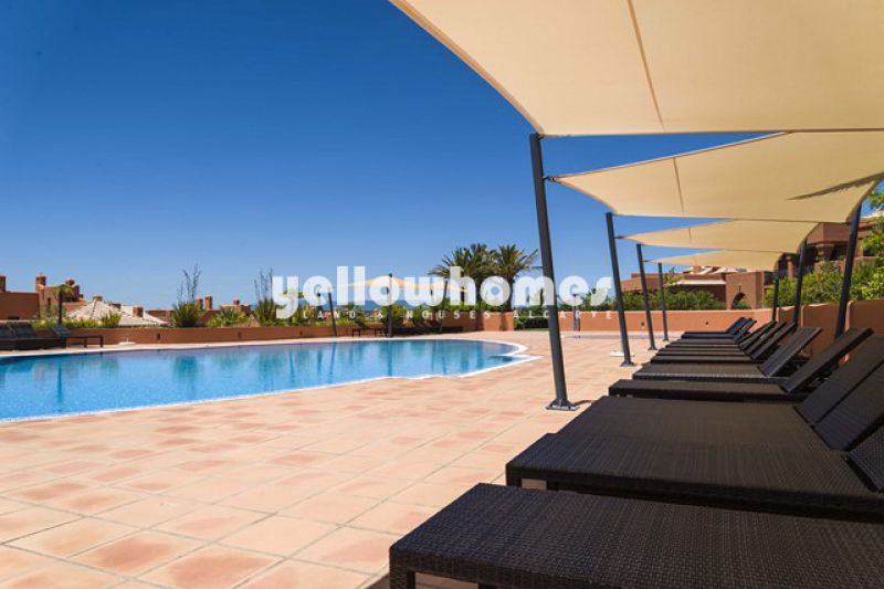 Apartamento moderno T2 num luxuoso resort de golfe perto de Alcantarilha