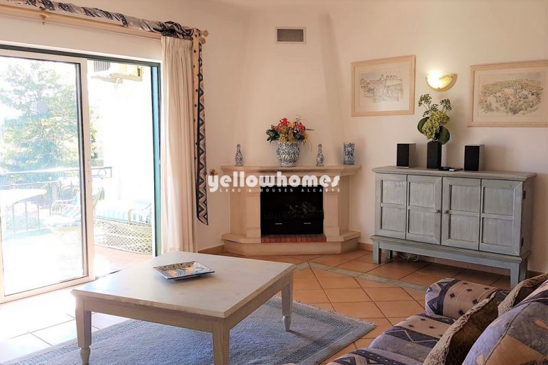 3 bed apartment with communal pool in Carvoeiro