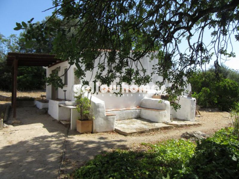 Beautiful, energy efficient Quinta with guest house, pond and large plot