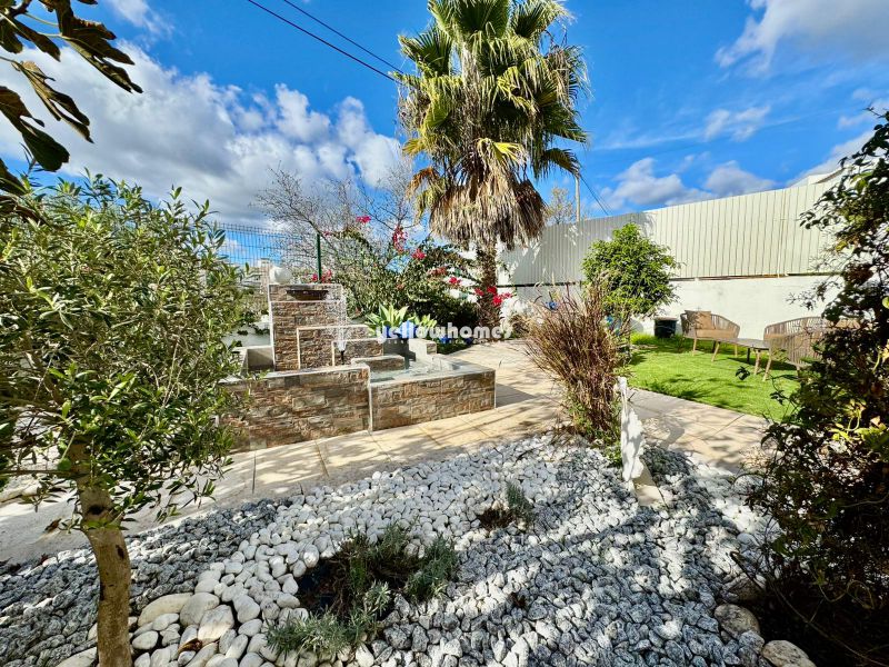 Charming 4-bed villa close to Tavira centre