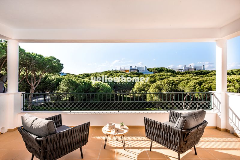 Unique 5-bed villa within walking distance to the beach Praia Verde