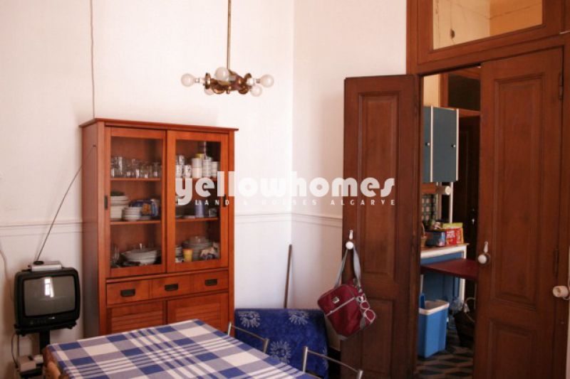 Propriedade histórica no centro de Portimao