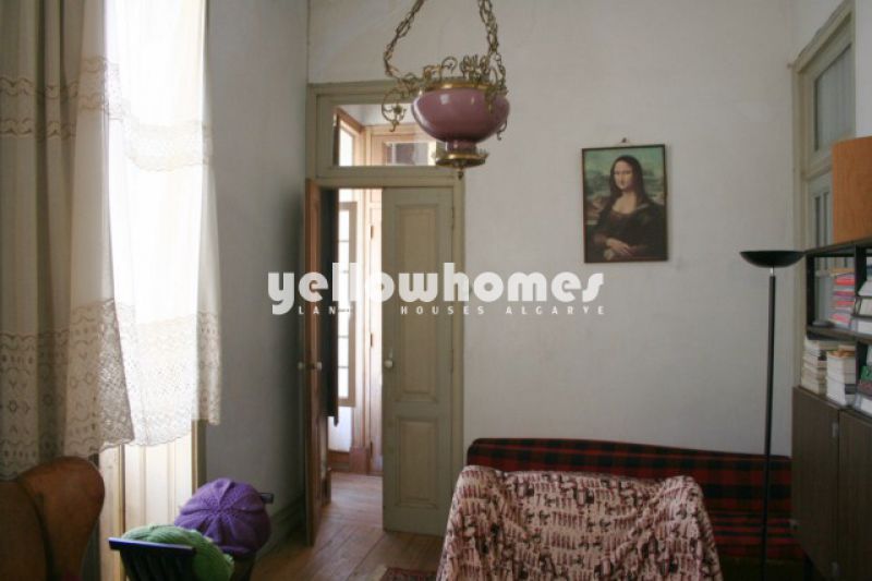 Propriedade histórica no centro de Portimao