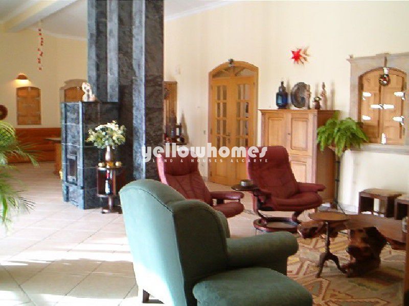 Bonita moradia V5 com piscina e bonitas vistas