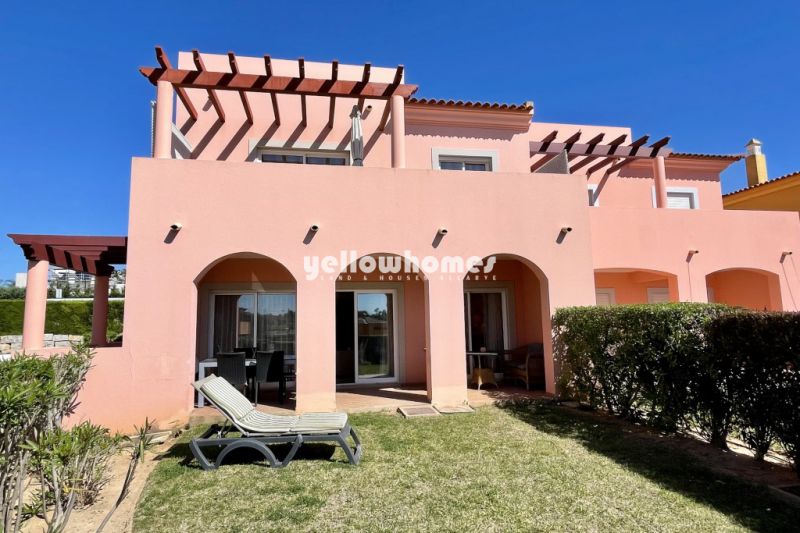 Very well presented 2-bedroom villa with private garden in Vilamoura