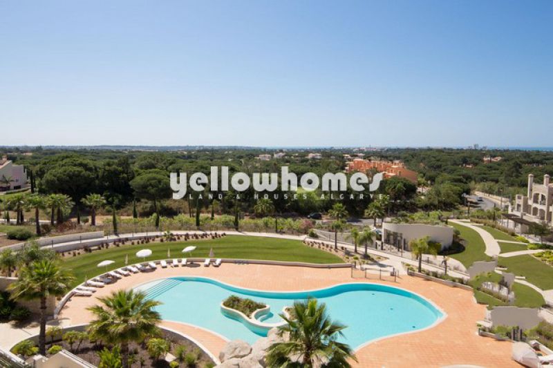 Well designed 2-bed apartments near Vilamoura in a private top resort