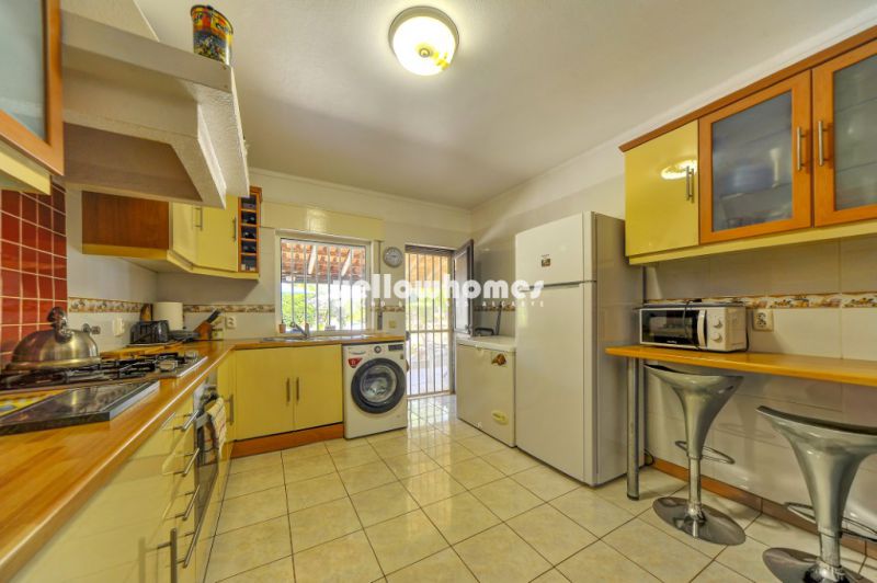 Charming 2-bedroom villa nestled in a peaceful countryside setting