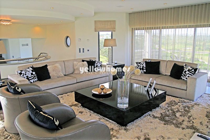 Luxurious and fully furnished top quality Golf Villa, impressive from every angle
